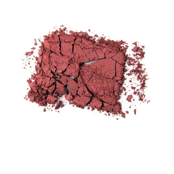 L.A. Colors Mineral Blush - Plum - Picture 2 of 2